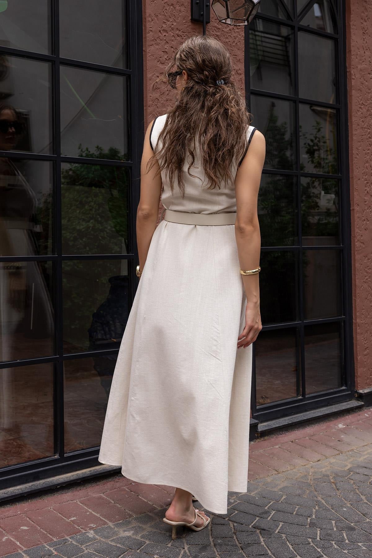 Refined Edge Midi Dress