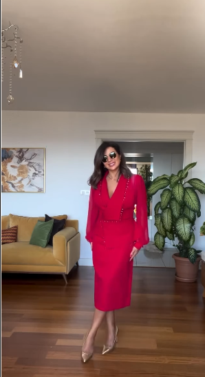 Scarlet Poise Midi Dress