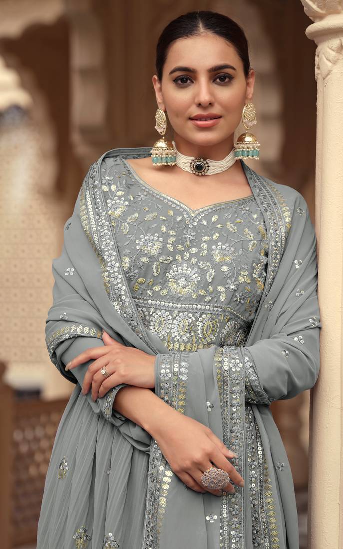 Apshra Dupatta Set