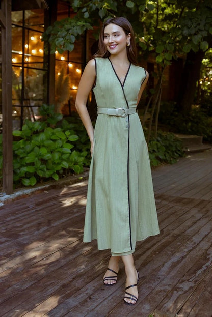 Refined Edge Midi Dress