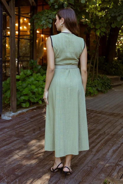 Refined Edge Midi Dress
